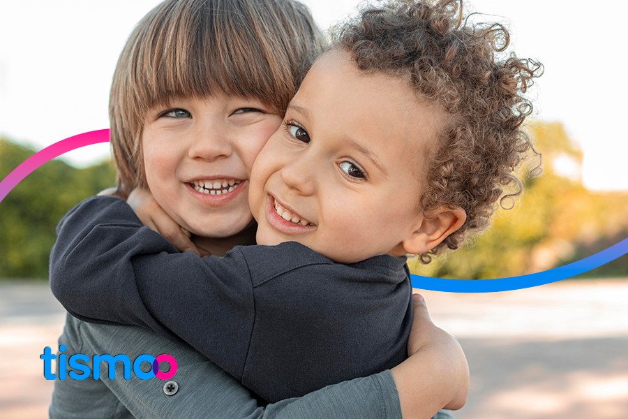 Entre Desafios e Afeto: Preparando Irmãos para o Autismo / Tismoo